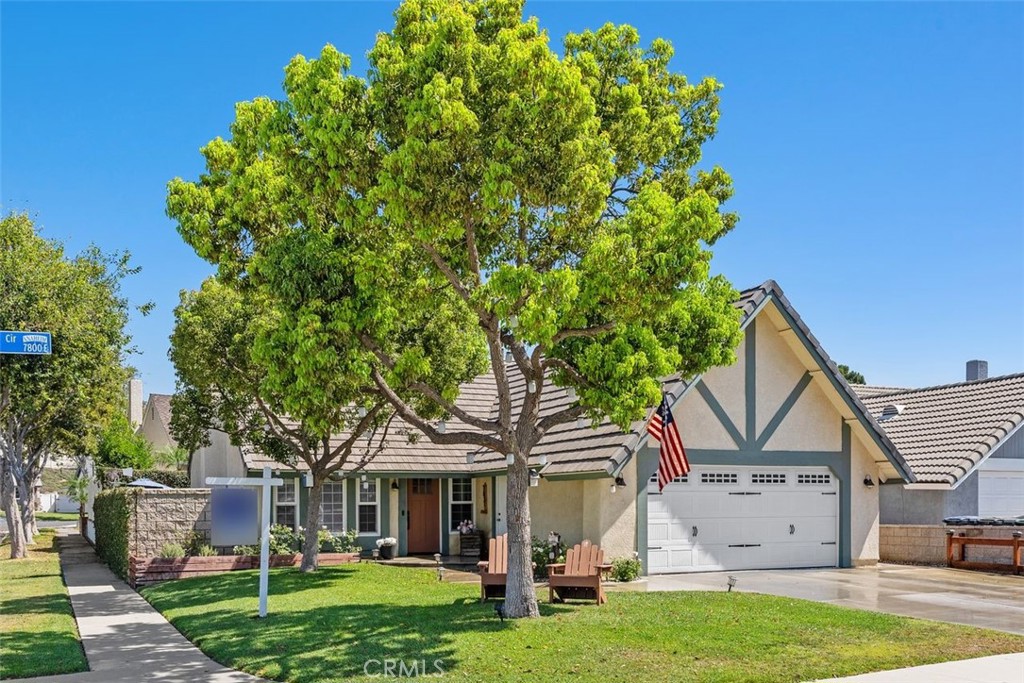 7831 E Samantha Circle