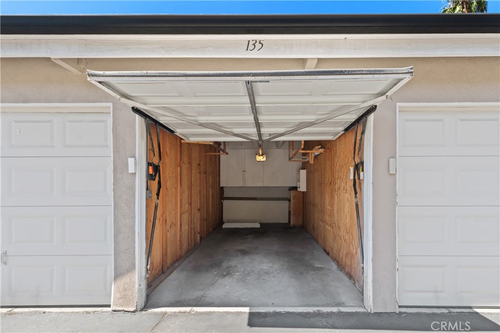 660 S Glassell Street 45