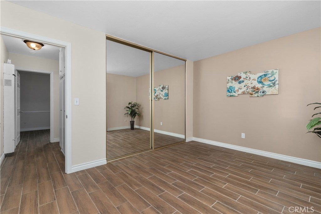 660 S Glassell Street 45
