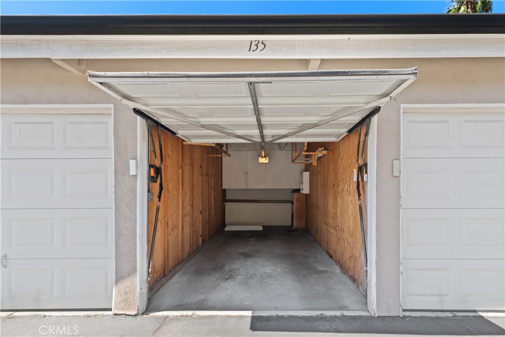 660 S Glassell Street 45