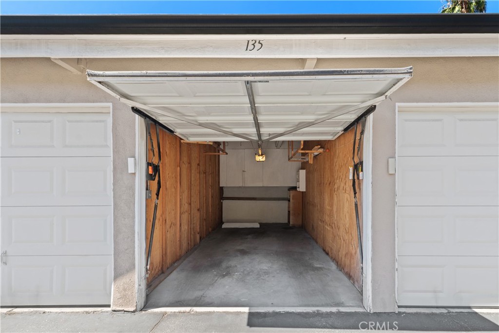660 S Glassell Street 45