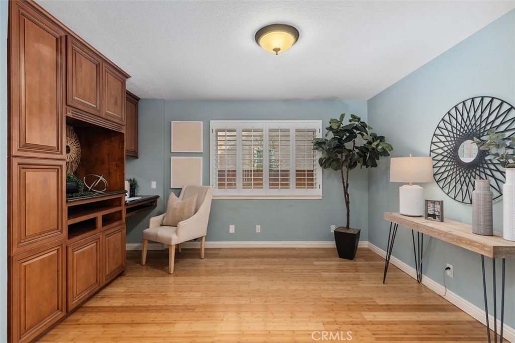 5425 Via Cervantes