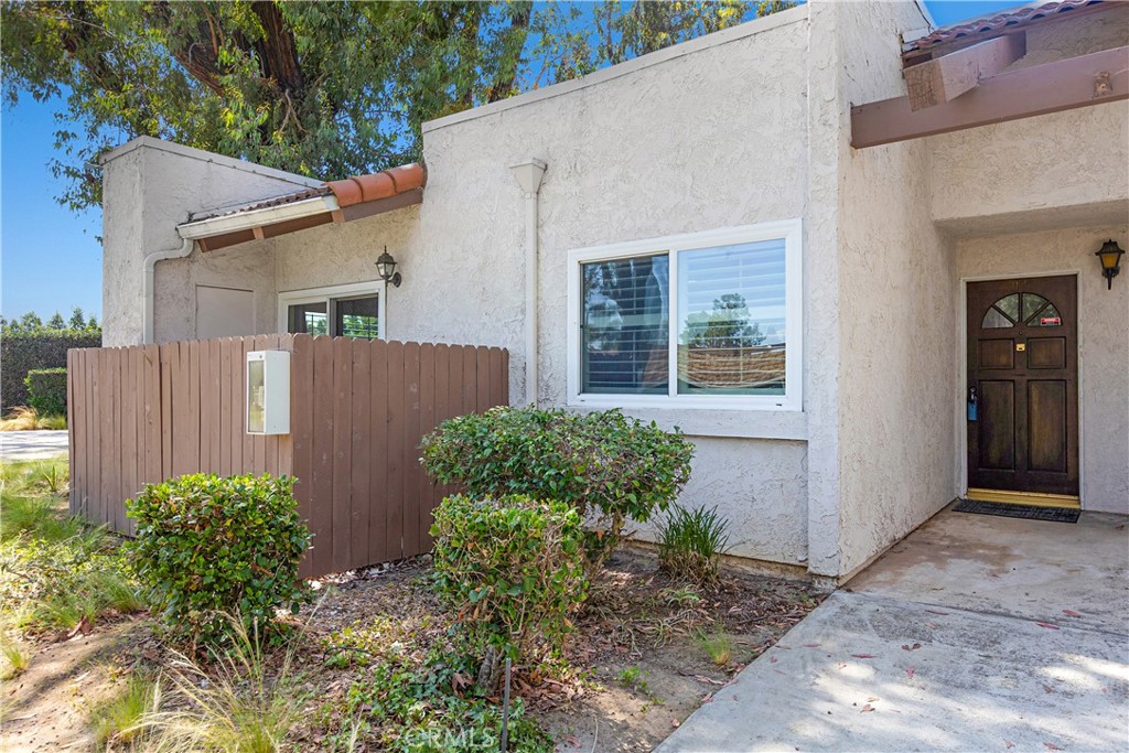 17572 Vandenberg Lane 01