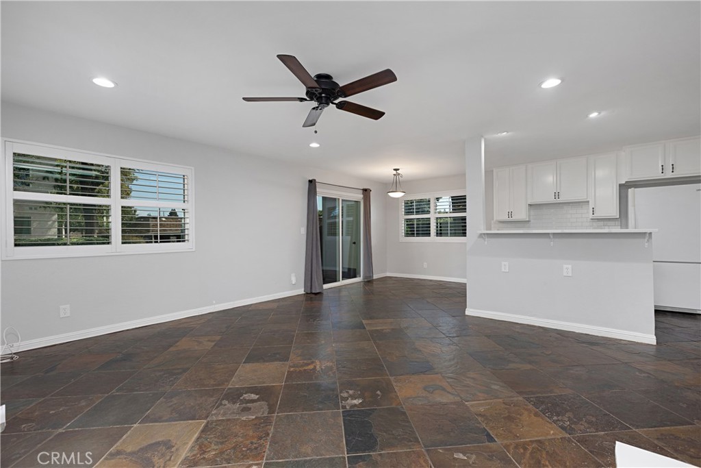 17572 Vandenberg Lane 01
