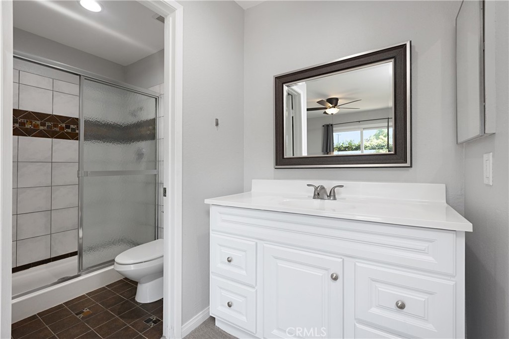 17572 Vandenberg Lane 01