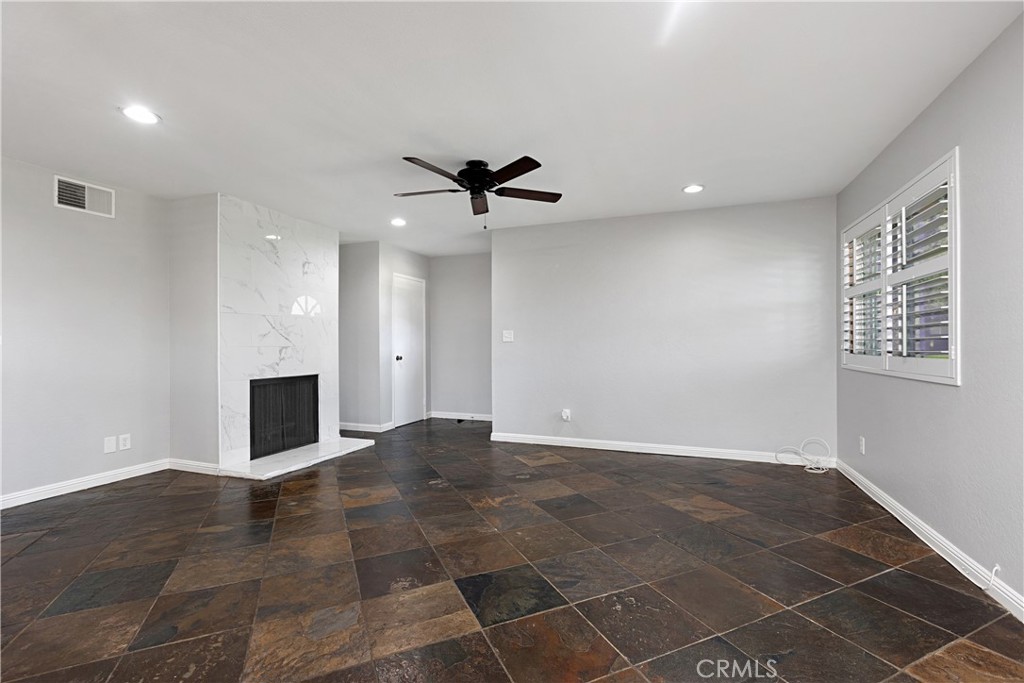 17572 Vandenberg Lane 01