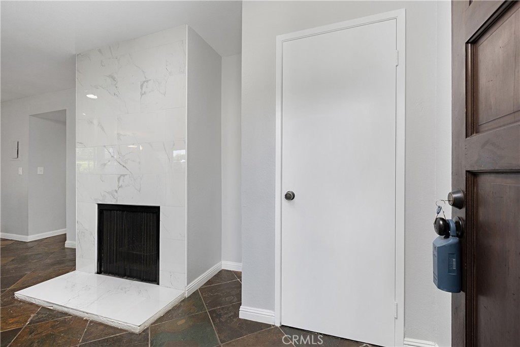 17572 Vandenberg Lane 01
