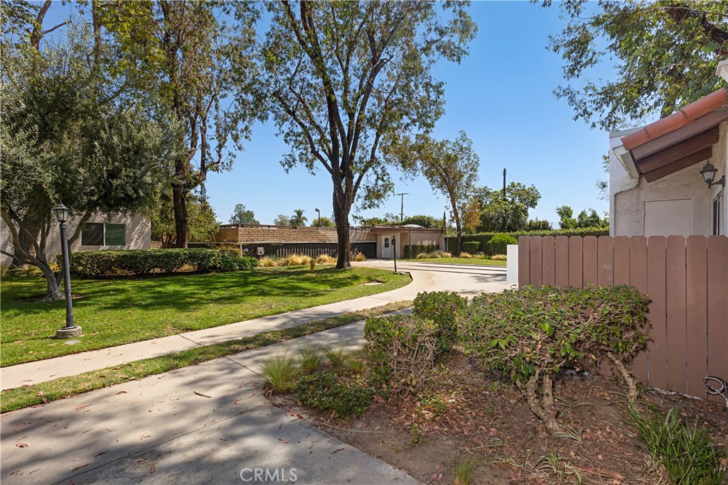 17572 Vandenberg Lane 01