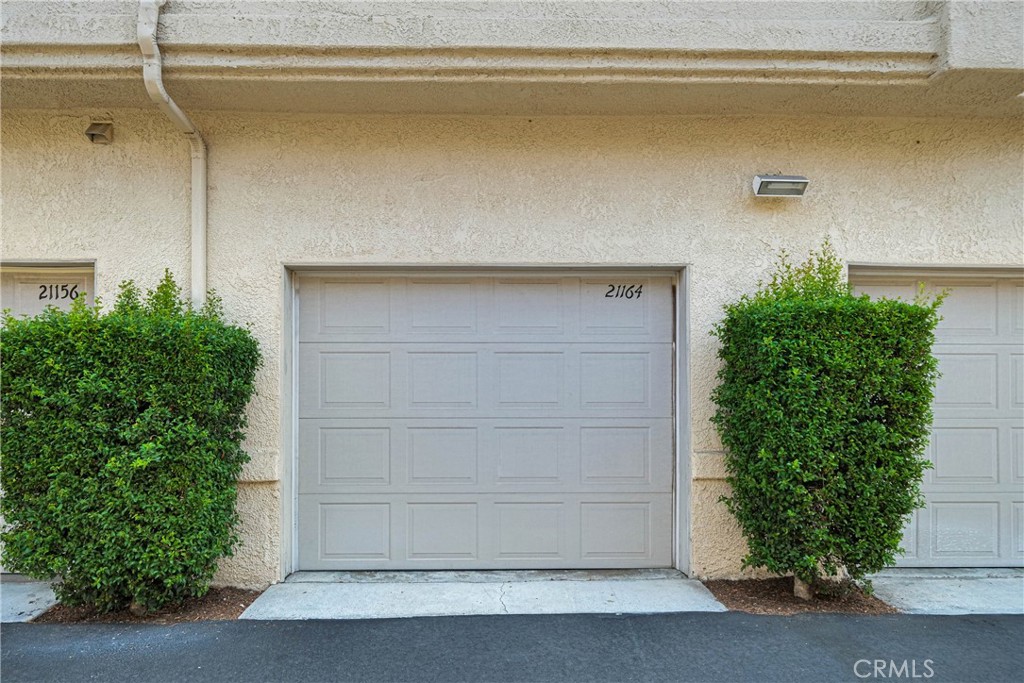 21164 Gladiolos Way