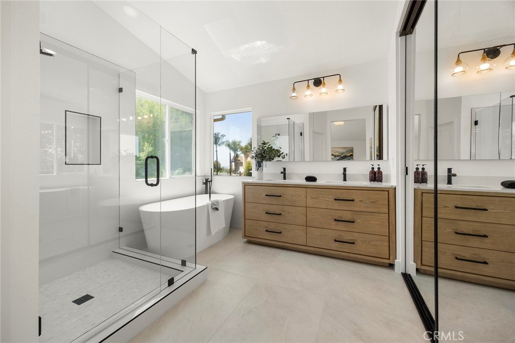 1023 S Brianna Way