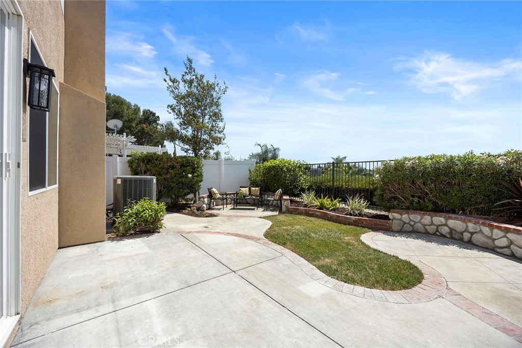 1023 S Brianna Way
