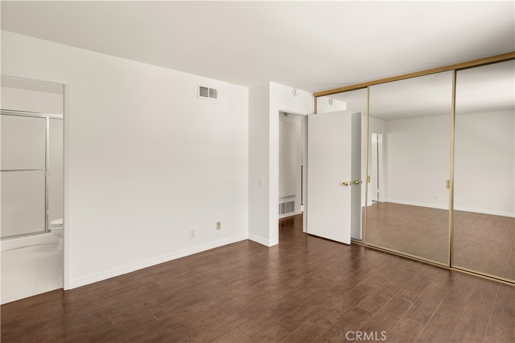 20014 Waverly Glen 55