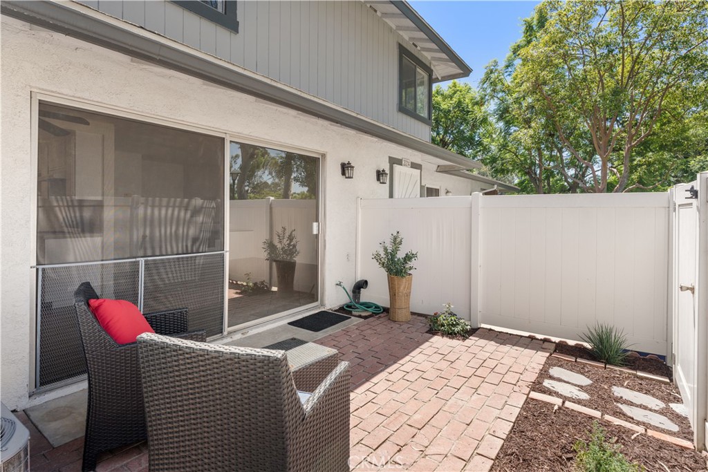 20014 Waverly Glen 55