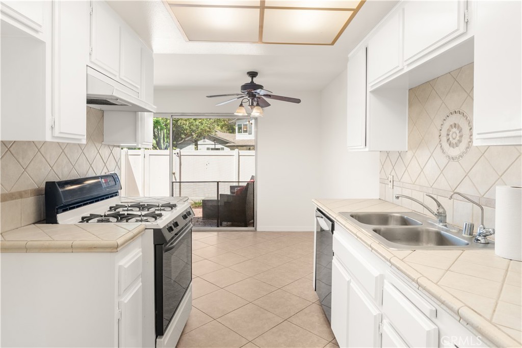 20014 Waverly Glen 55
