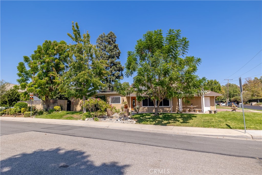 7125 E Randall Avenue
