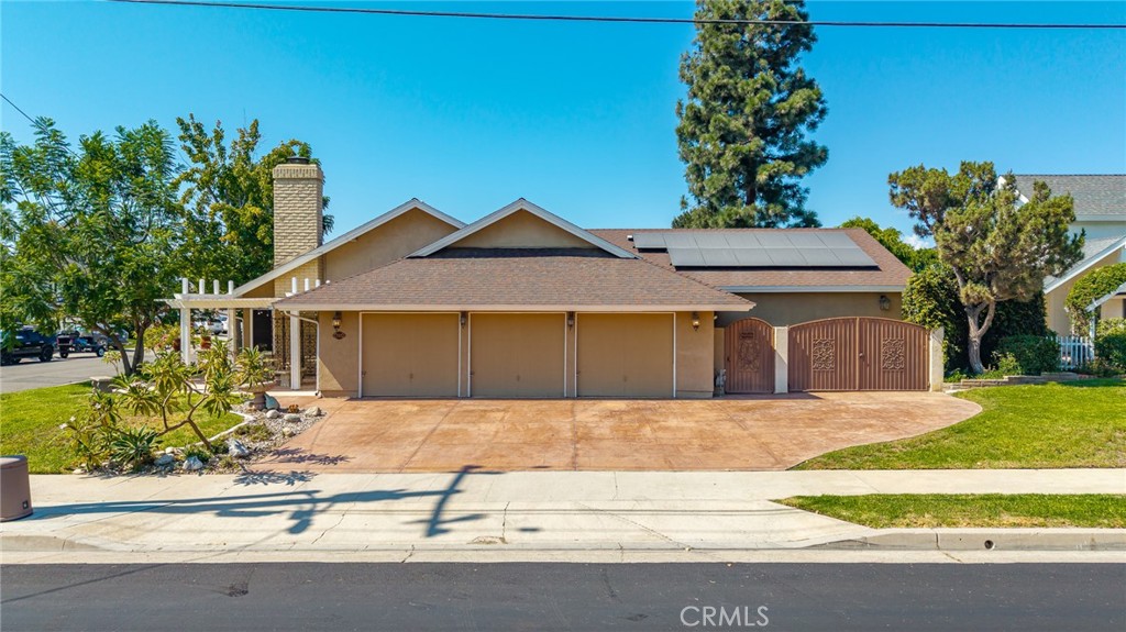 7125 E Randall Avenue