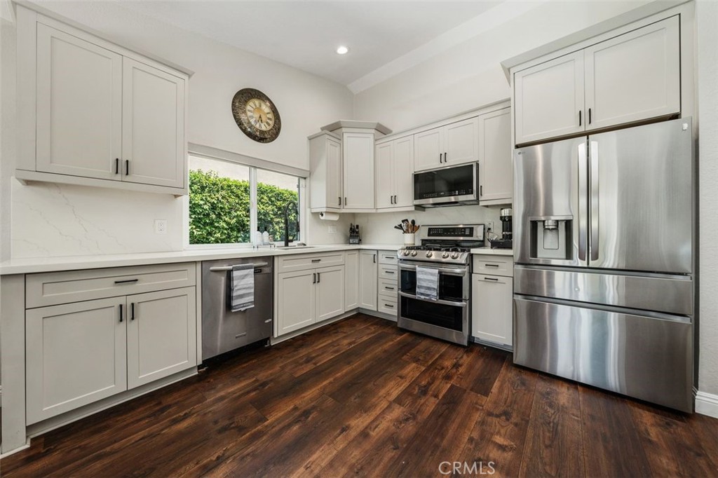 253 N Camino Arroyo