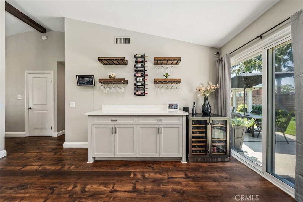 253 N Camino Arroyo