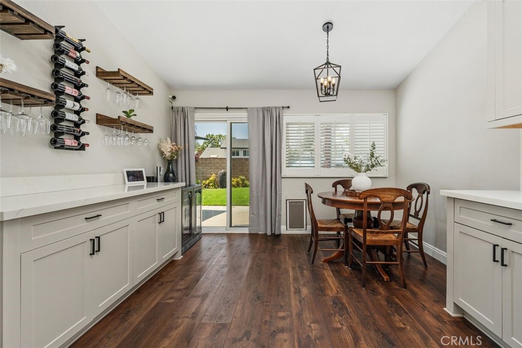 253 N Camino Arroyo