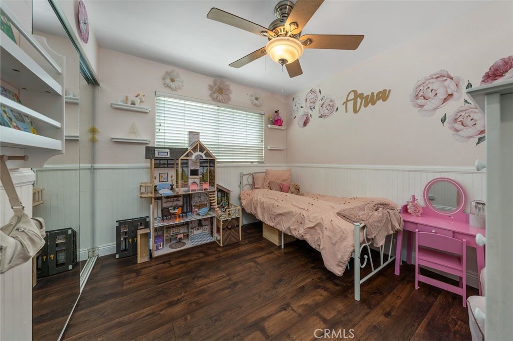 253 N Camino Arroyo