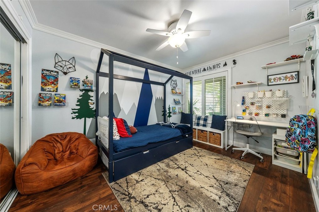 253 N Camino Arroyo