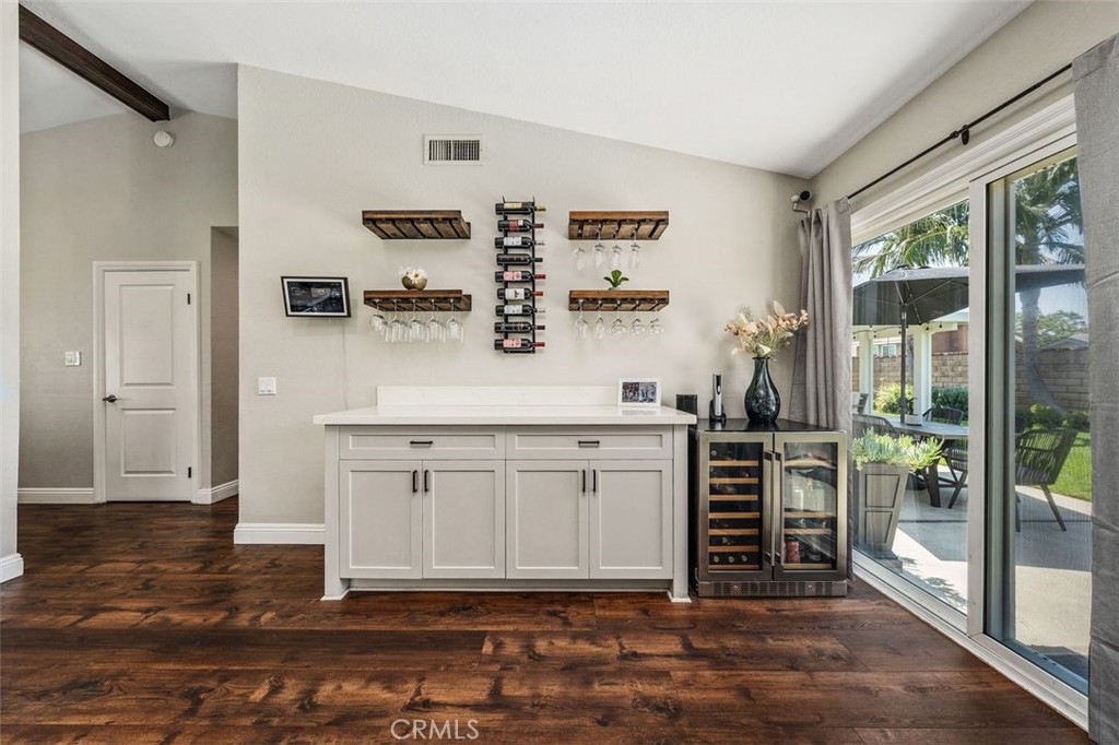 253 N Camino Arroyo