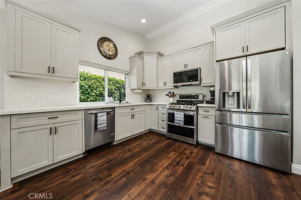 253 N Camino Arroyo