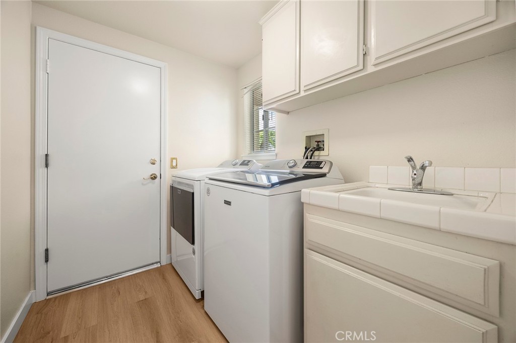 5315 Via Sevilla