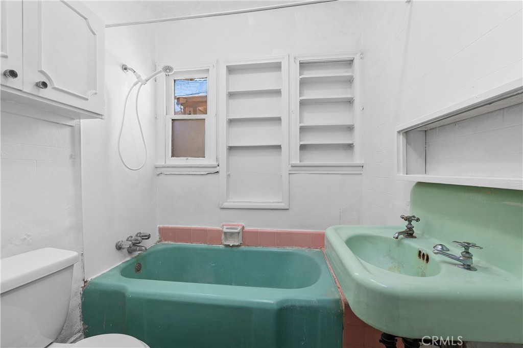 2801 Cudahy
