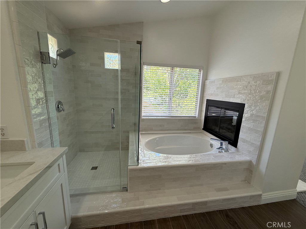 967 S Flintridge