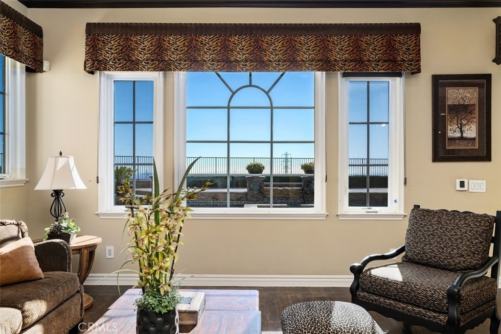 1159 S Pointe Premier