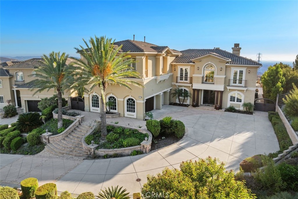 1159 S Pointe Premier