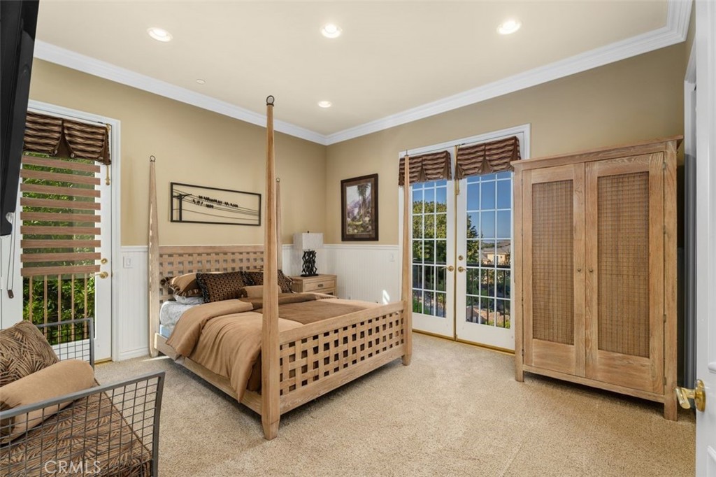 1159 S Pointe Premier