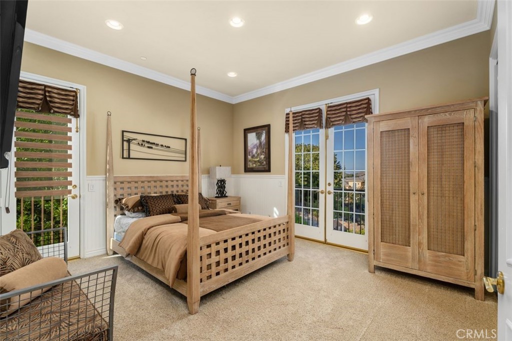1159 S Pointe Premier