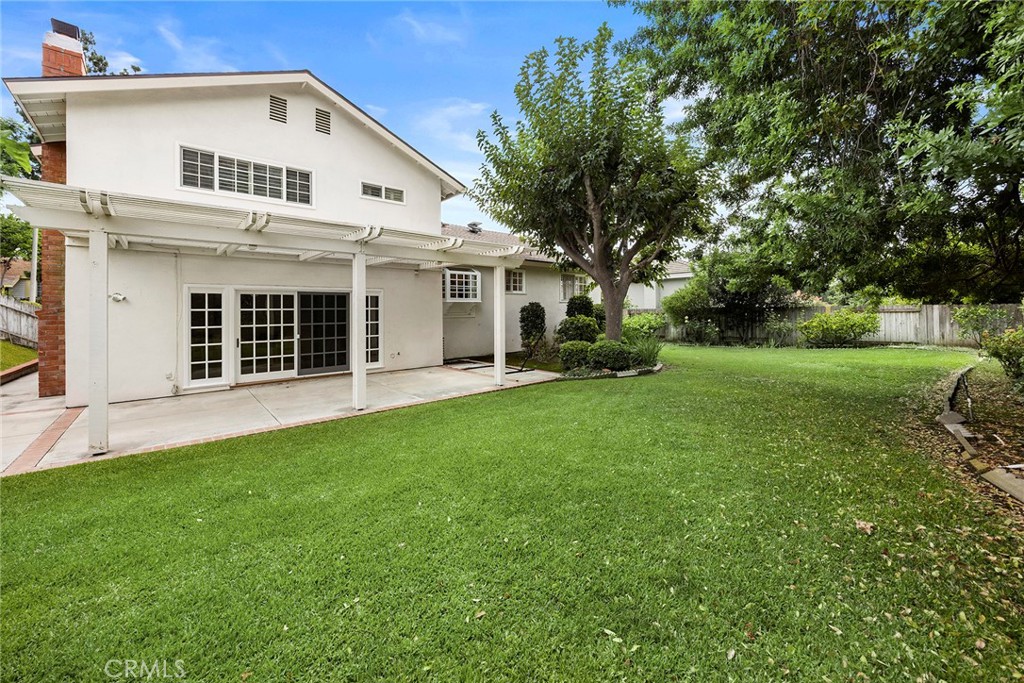5121 Sumac Ridge Drive