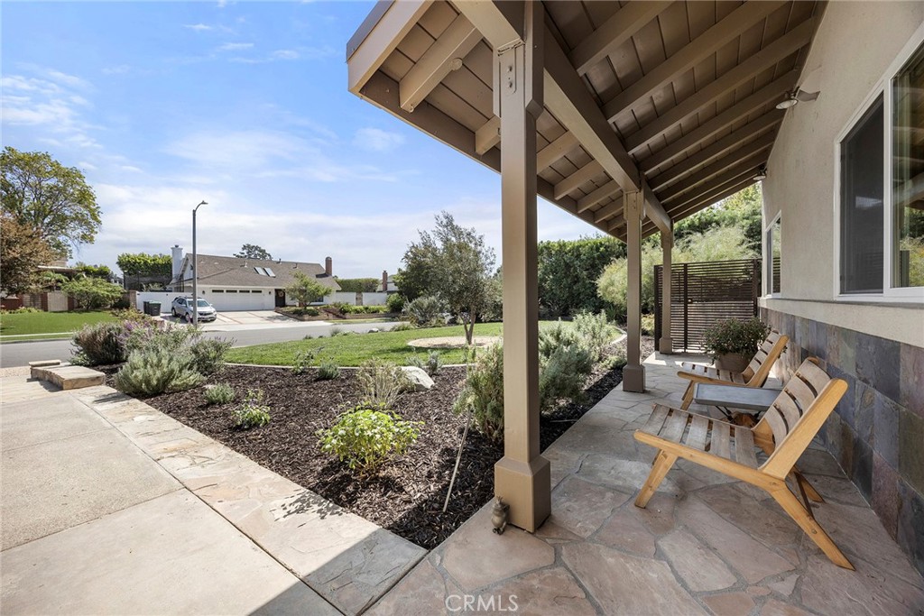 5271 Pasatiempo Drive