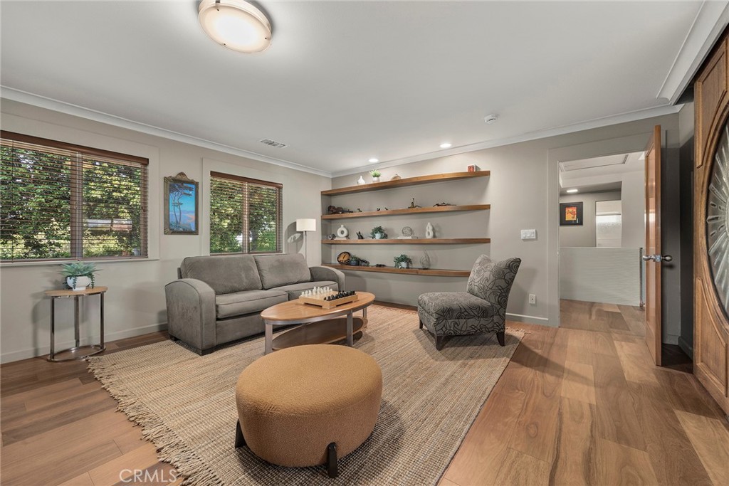 5271 Pasatiempo Drive