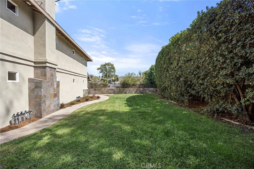 5271 Pasatiempo Drive