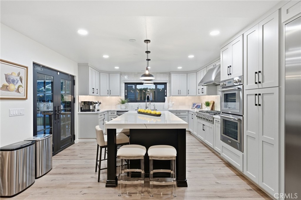17052 El Cajon Avenue