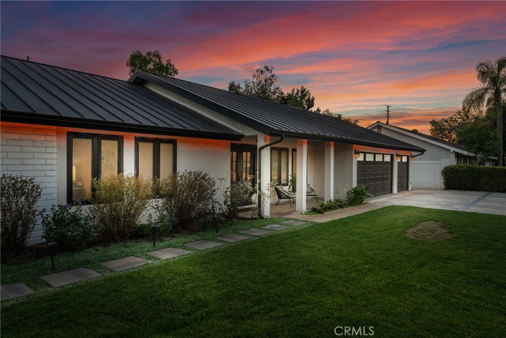 17052 El Cajon Avenue
