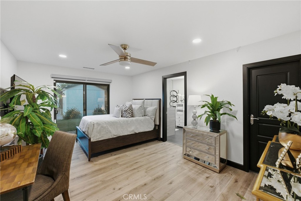 17052 El Cajon Avenue
