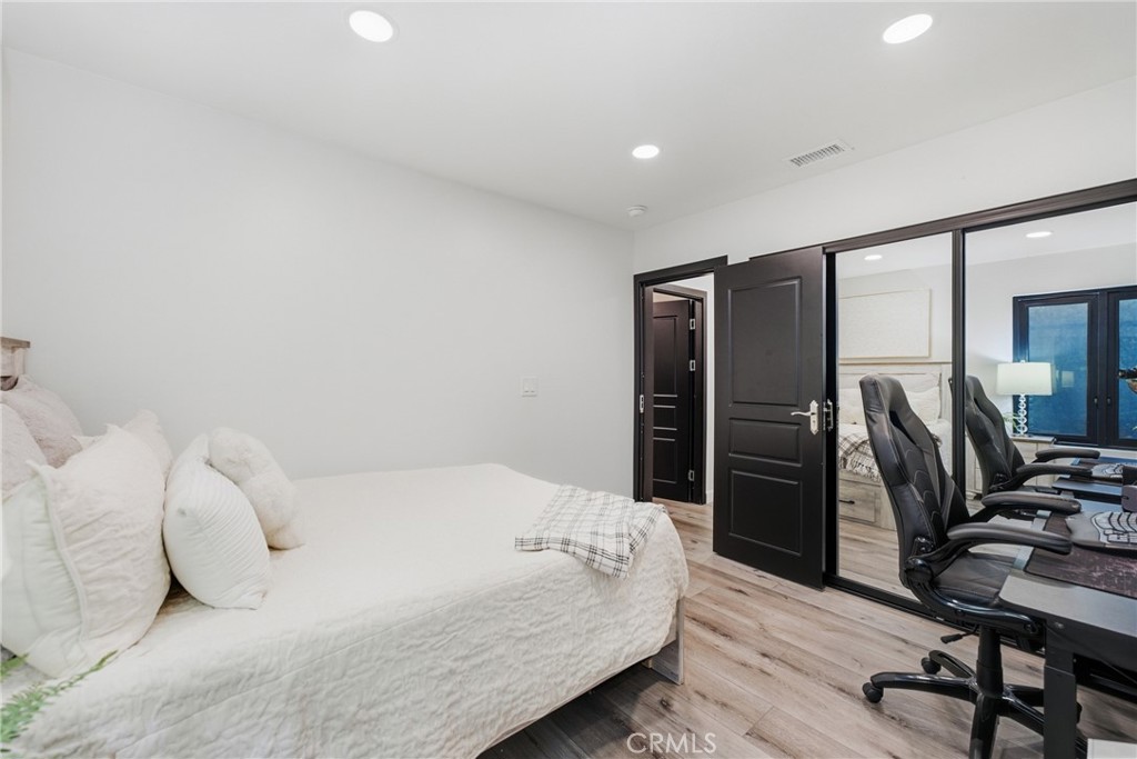 17052 El Cajon Avenue