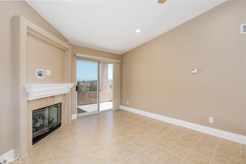 2380 Del Mar Way 302