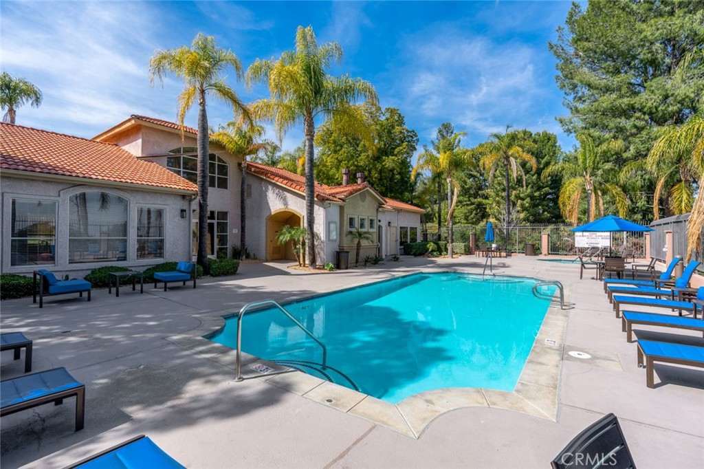 2380 Del Mar Way 302