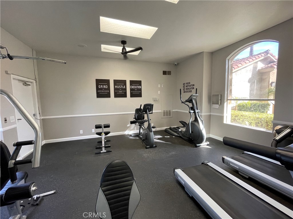 2380 Del Mar Way 302