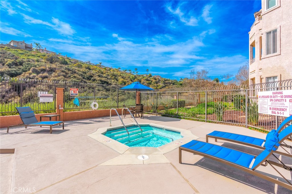2380 Del Mar Way 302