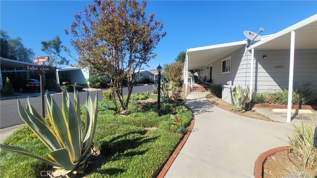 16757 Lake Terrace Way