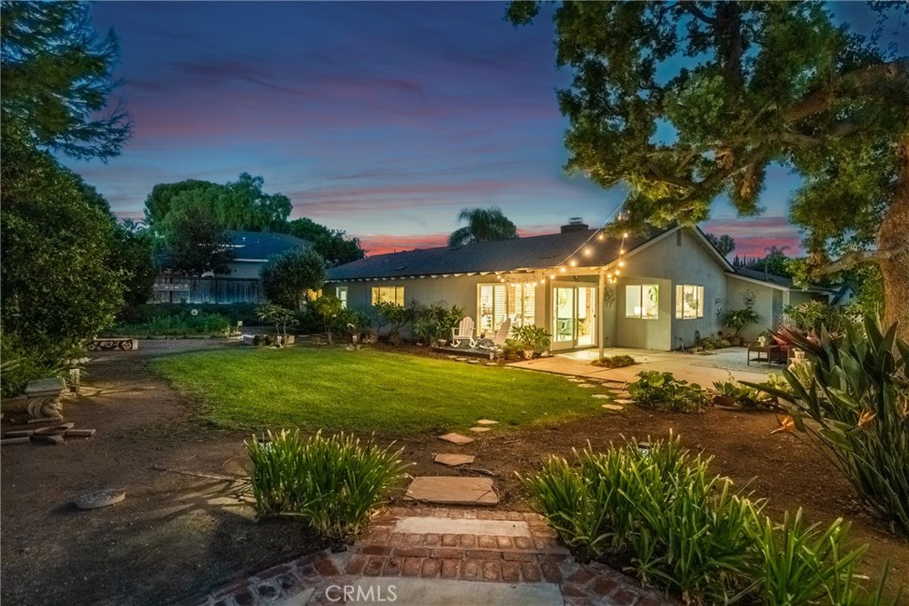5321 Broken Hill Court