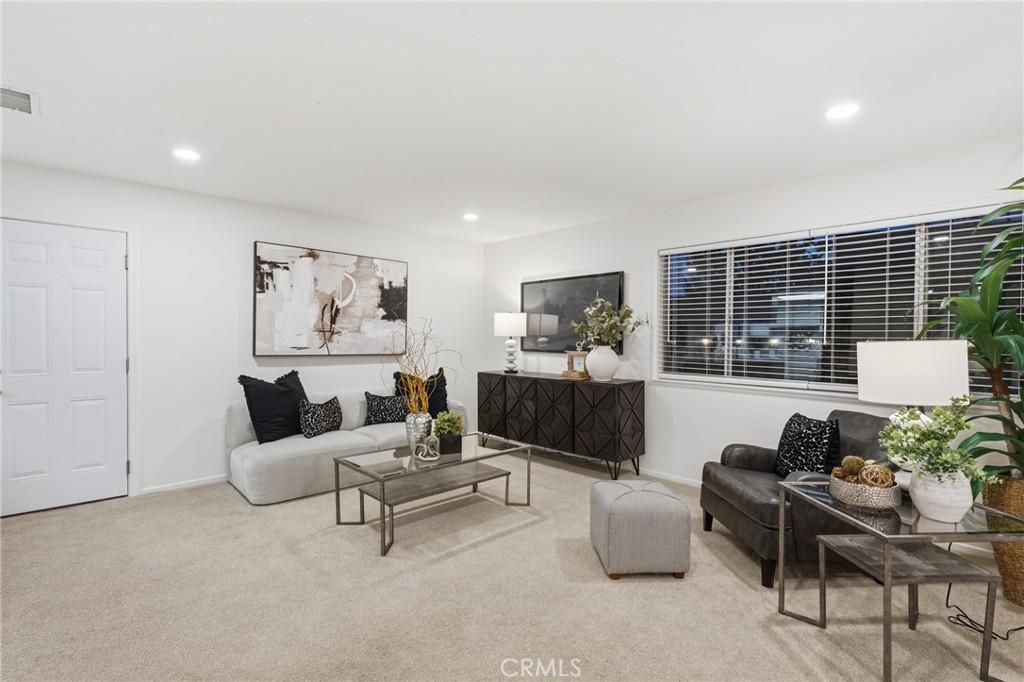 5321 Broken Hill Court