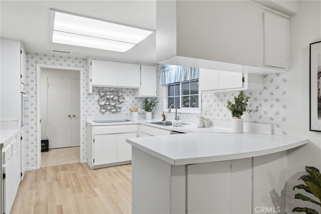 5321 Broken Hill Court